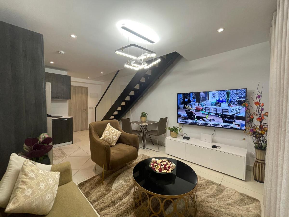 The Lennox Luxury Suites & Apartments Аккра Экстерьер фото